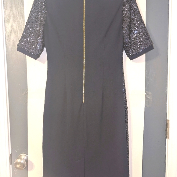 Eliza‎ J Blue Sequined Cocktail Dress with Gold Back Zipper Detail Size 4 - Picture 4 of 8